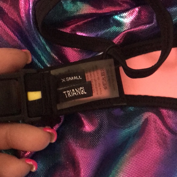 Pink yellow black and white TRIANGL bikini top xxs - Picture 3 of 4